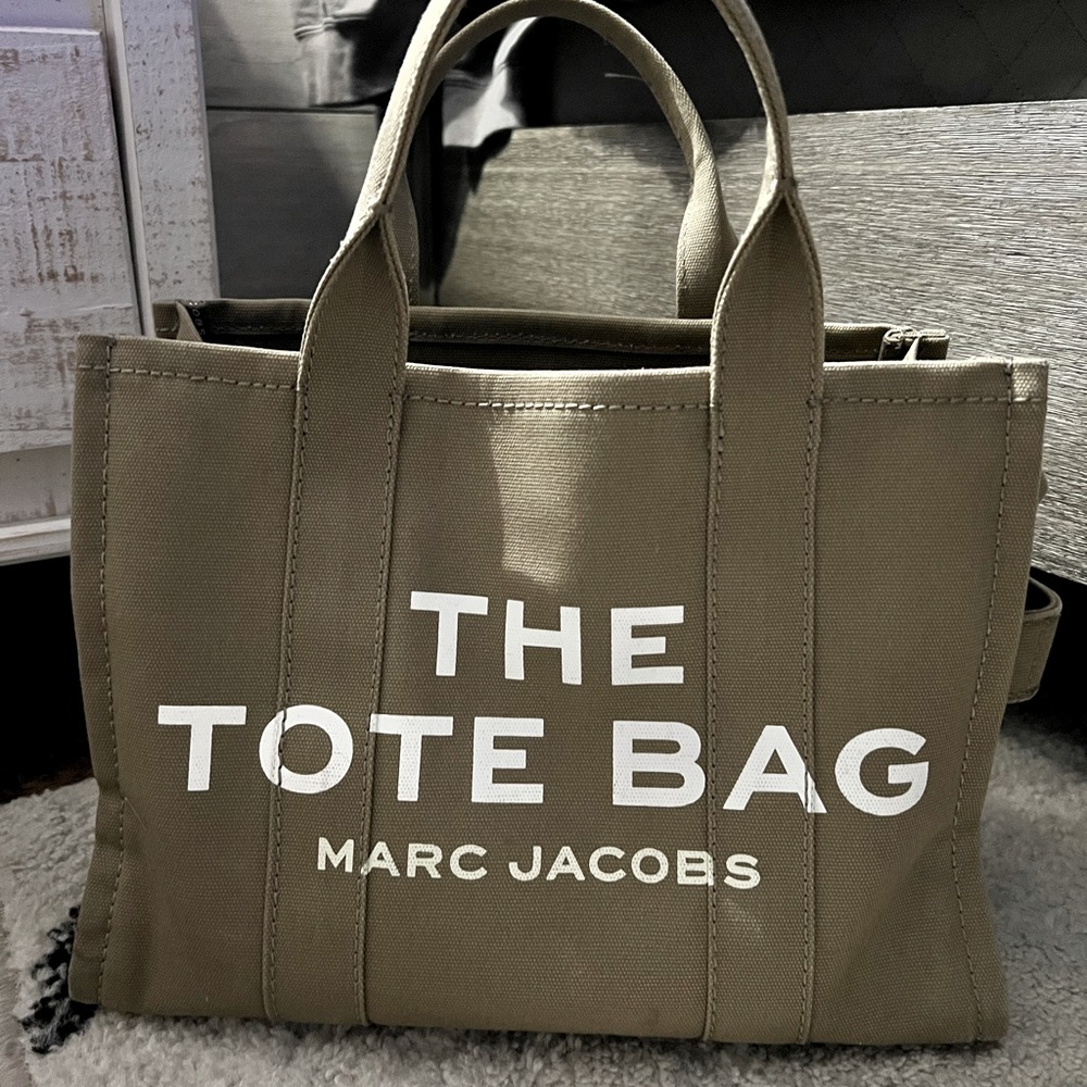 The Tote Bag by Marc Jacobs